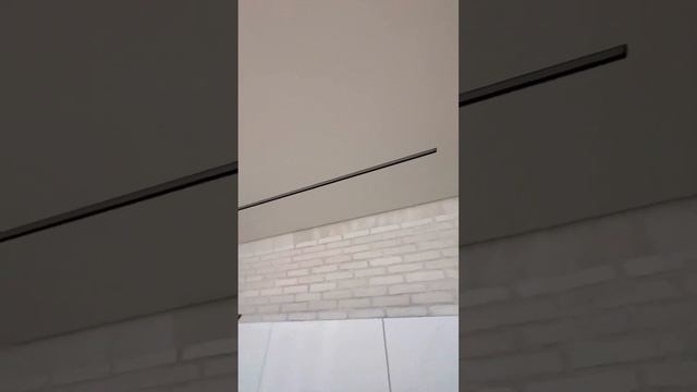 Теневые натяжные потолки, световые линии slott, трек освещение смотреть онлайн