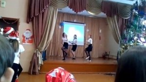 Танец 10 класса на новый год