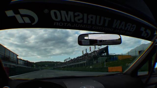 Gran Turismo SPORT VR - Daily Race B (Practice) - Subaru WRX Gr. 4 Autodrome Lago Maggiore - East смотреть онлайн