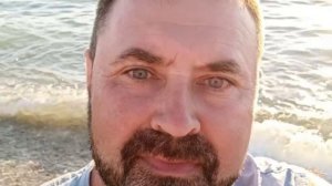 Обниму тебя так... Автор стиха Дмитрий Чернышов Читает Виктор Молчанов