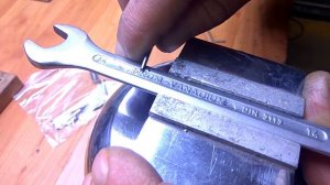 Режем хром-ванадиевую сталь