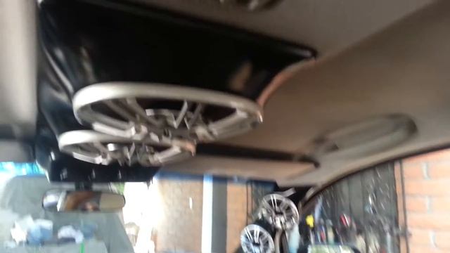 Nissan Titan CUSTOM 2004 ...17" monitor built in dash look fresh смотреть онлайн