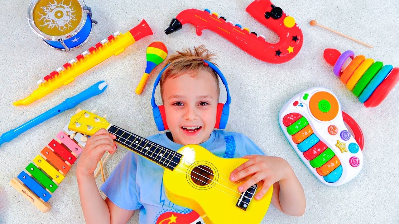 Запусти музыкальную. Дети играют. Kids Play Band.