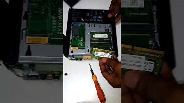 LENOVO TINY M710|RAM UPGRADE|EASY PROCESS|DDR4|2MINUTES смотреть онлайн