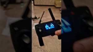 Квадрокоптер Bugs 4w как включить.