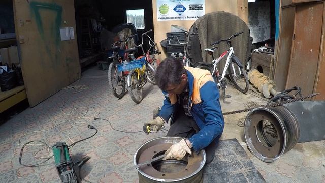 NEO S-200 переобуть в резину газ 66 №5 смотреть онлайн