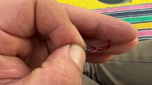 Зимняя рыбалка , жор плотвы . смотреть онлайн