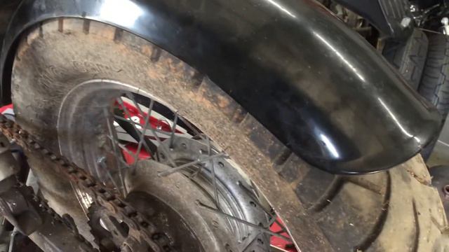 BOBBER Honda 250 Rebel rear fender and rear light build up смотреть онлайн