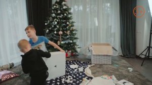 Распаковка PlayStation 5 на новый год, играем в Astro Playroom