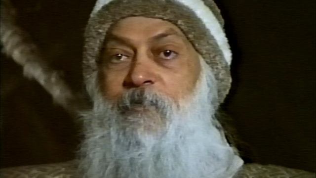 Osho, Socrates Poisoned Again after 25 Centuries. Discourse 19