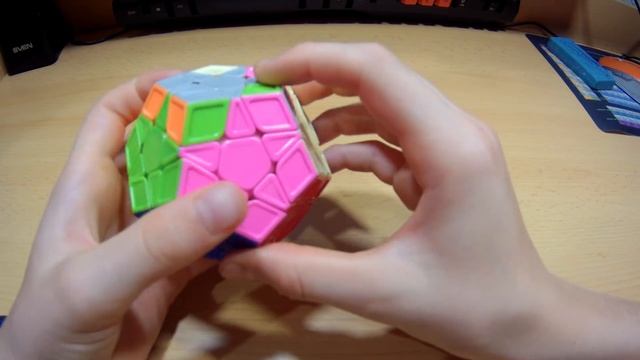 Как собрать мегаминкс.How to solve megaminx.3/3 смотреть онлайн