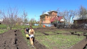 Баня.  Фундамент. Часть 1. (Траншея,  Тромбовка, Песок и Щебень)