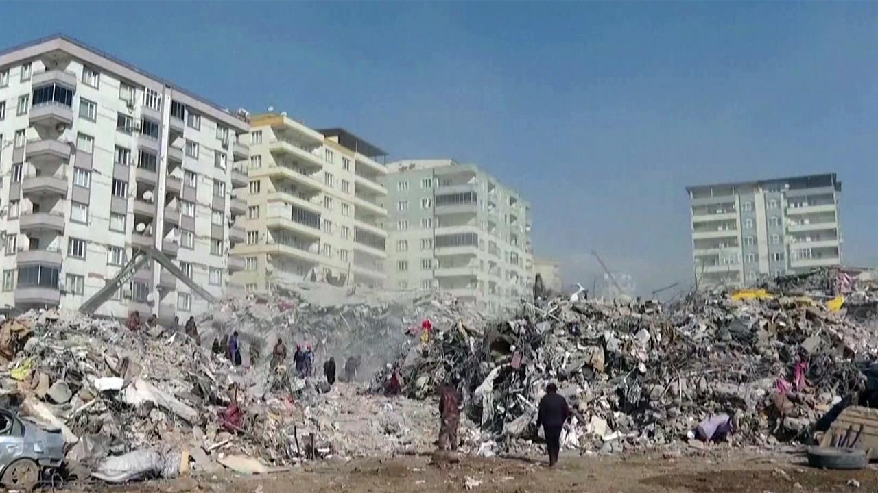 Российские спасатели завершают работу в пострадавших от землетрясения районах Турции и Сирии