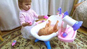 Купаем малыша #Беби бон в кристаллах #Баффи /  Влада как мама - Видео для девочек