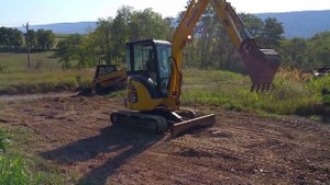 Мини-экскаватор Komatsu PC35MR 2
