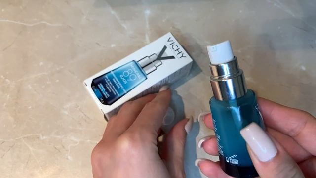 Крем для кожи вокруг глаз Minéral 89 от VICHY смотреть онлайн