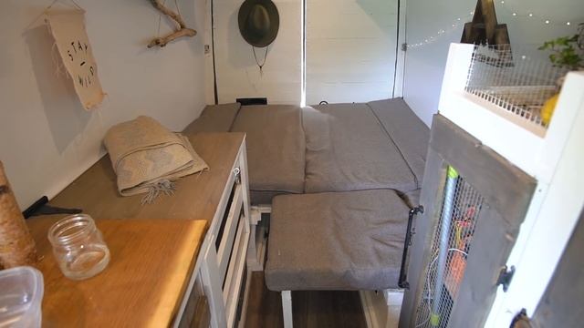 VAN LIFE TOUR - Living Full-Time in a Beautiful Tiny Home Conversion смотреть онлайн