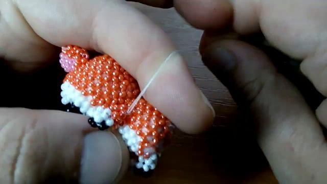 Лисичка из бисера. Часть 6. Лапки. Амигуруми из бисера.