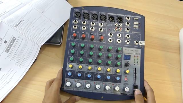 Mixer Soundcraft EFX84USB 8 channel