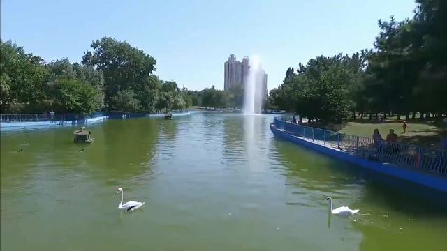 Take a Tour with Elena - Victory Park ?️ ( Парк Победы . Одесса ) смотреть онлайн