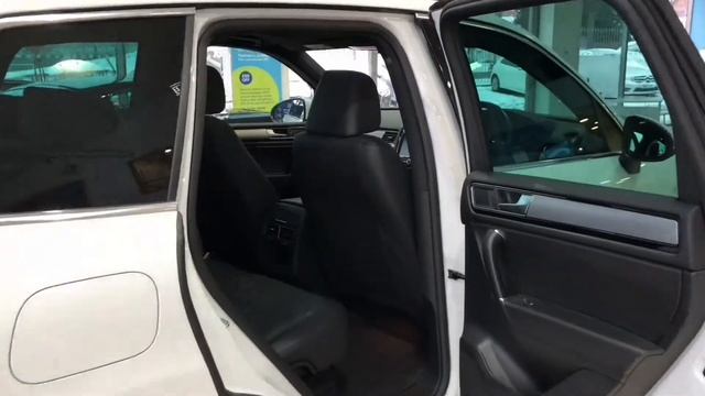 VOLKSWAGEN TOUAREG 3.0 V6 R-LINE TDI BLUEMOTION TECHNOLOGY 5d AUTO смотреть онлайн