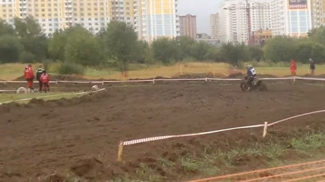 Мотокросс в Мытищах 11.09.2011 ч.2 смотреть онлайн