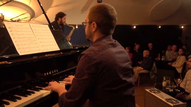 Dominik Schürmann Trio inviting Gianni Gagliardi: Ramba Samba смотреть онлайн