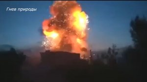 Момент удара по зданию украинских военных в Часов Яр