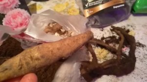 Посылка с Пионами из Поиска.