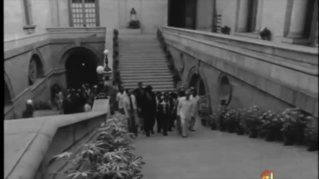 1983 World cup winners: Indira Gandhi celebrates with Kapil Dev and co. смотреть онлайн