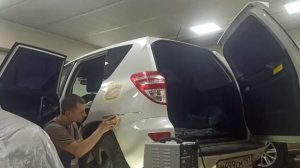 Кузовной ремонт, рихтовка заднего крыла toyota rav4, удалние вмятины