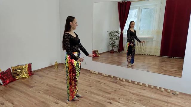 👟 How to do chest lift? Belly dance for beginners tutorial | BD with Tahira #17 смотреть онлайн