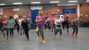 Zumba Gold - Alejandra Feliz - Amor Exotico - bachata - Zumba à Liège