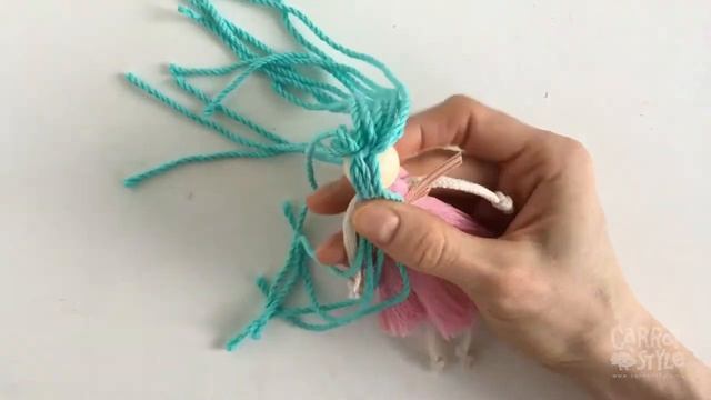 Как сделать куколку в технике макраме. Простая, игровая куколка.