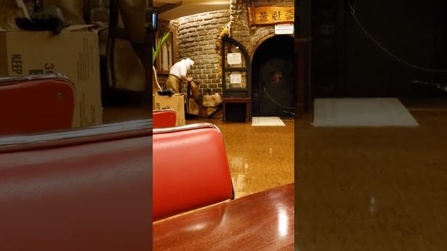 Корейская сауна по черному ,прогретая до 200 градусов цельсия.Первый пошел.