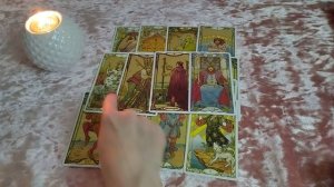 РАЗГОВОРЫ У ВАС ЗА СПИНОЙ_ Таро расклад