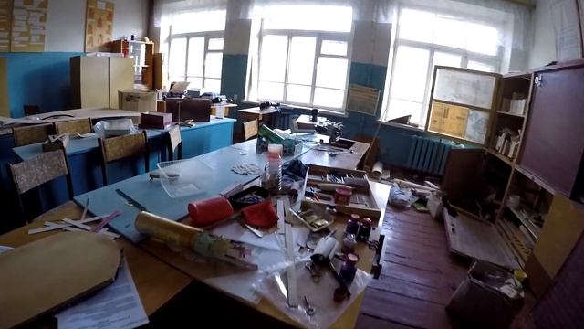 Заброшенная коррекционная школа-интернат. Прятки от охраны?