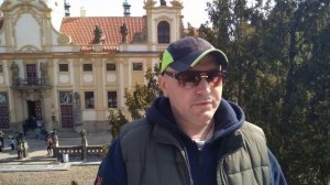 ЖИЗНЬ И РАБОТА В ЧЕХИИ. ЧЕХИ СКАЖИТЕ УКРАИНЦАМ СПАСИБО...