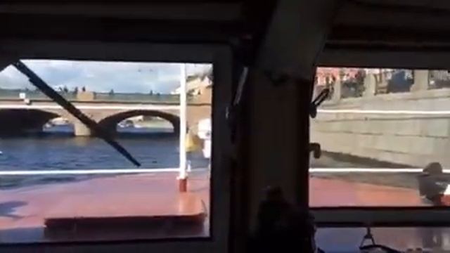 Запихнули кресло  DXRacer King в рубку теплохода -  Не монтаж - смотреть до конца всем смотреть онлайн