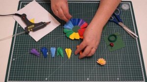 Цветик-семицветик. Украшение для волос из фоамирана. МК