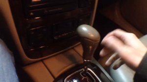 Mercedes-Benz S320 (W220)как снять ручку акпп
