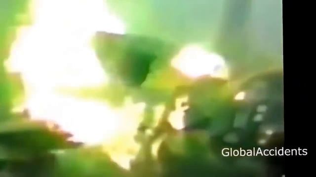 КАК ПАДАЮТ САМОЛЕТЫ реальное видео смотреть онлайн