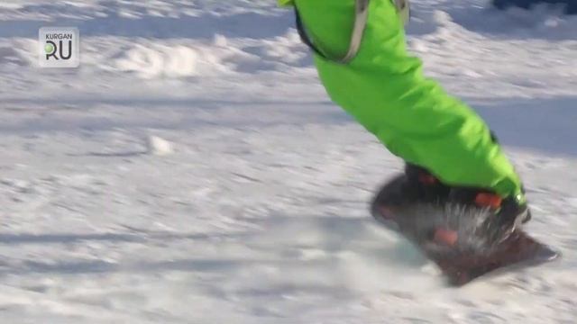 Джибинг и дрэг рэйсинг. В Кургане состоялся праздник зимних видов спорта смотреть онлайн
