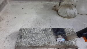 чип микросхемы КР1534ПП4