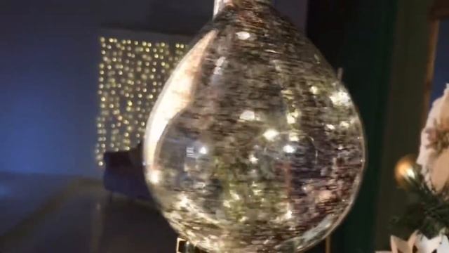 Светящаяся ИЗЫСКАННЫЙ ВОЗДУШНЫЙ ШАРИК, 6 LED-огней, 12х18 см, батарейки  PT-57160 и PT-57165