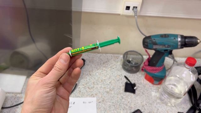 Thermal Grizzly, КПТ-8 или GD007, Ryzen5 7600X ржёт в голос.. смотреть онлайн