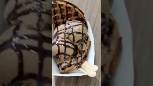 waffle chocolate ice cream ? tasty #waffle