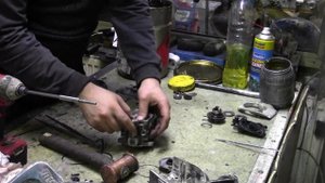 РЕМОНТ ПЕРФОРАТОРА МАКИТА HR 3200 C