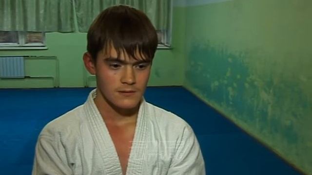 Денис Галяутдинов завоевал золотую медаль первенства мира по джиу-джитсу смотреть онлайн