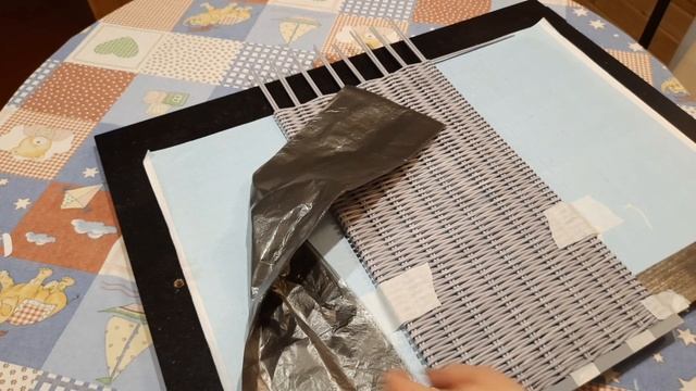 Обработка изделий из бумажной лозы.Грунт, лакировка.